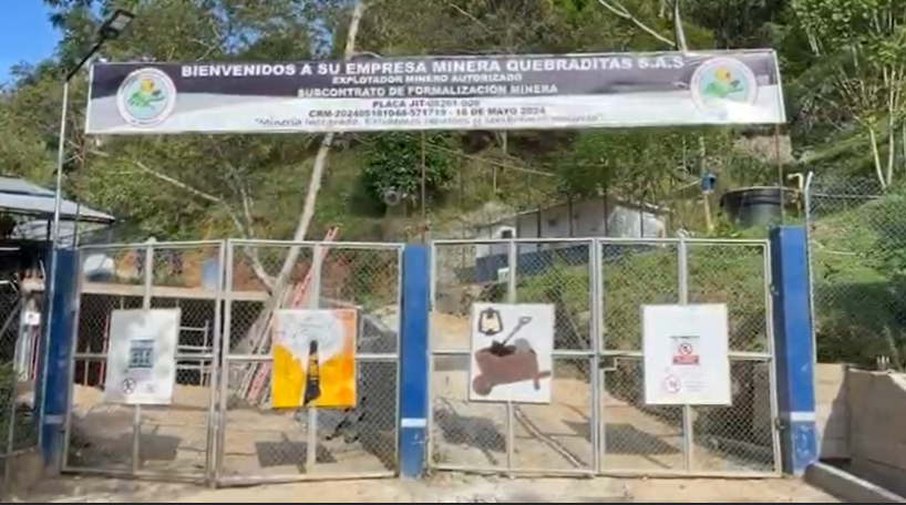 Transforming Mining From Within / Transformando La Minería Desde Adentro