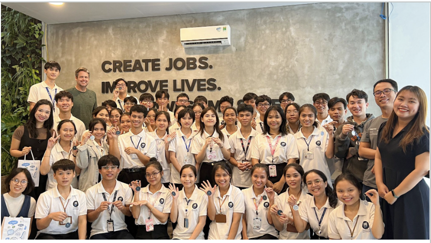 Seadev’s 1% Blueprint: From Software to Community Impact.