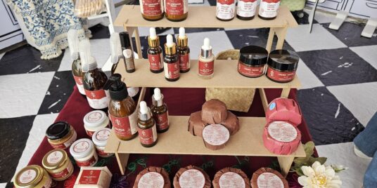 From the Earth to the Skin: Tierra Roja’s Commitment to Natural and Fair Cosmetics