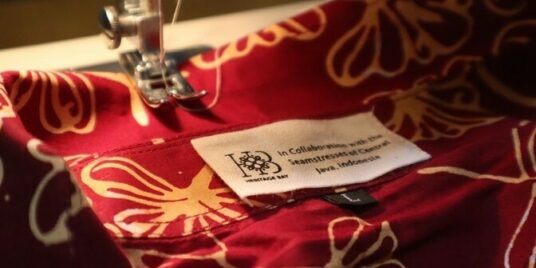 “Weaving Heritage into the Future: A Sustainable Fashion Movement”