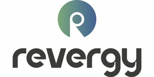 Driving The Future of Energy/Impulsando el Futuro: Revergy mano derecha de la transformación energética
