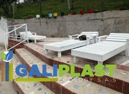 Transforming plastic into the future // Transformando plástico en futuro