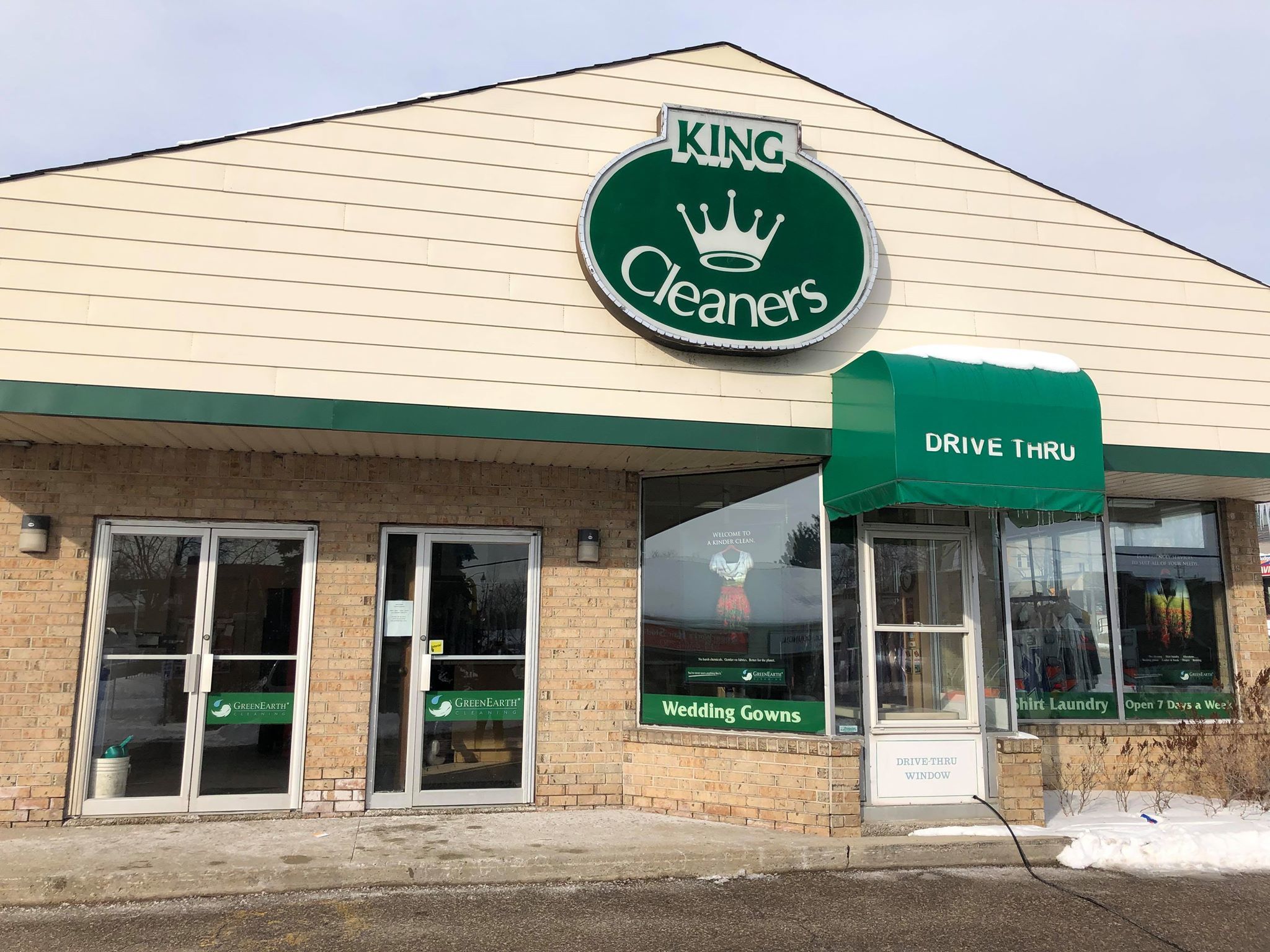 AIM2Flourish Dry Clean, Liquid Solution